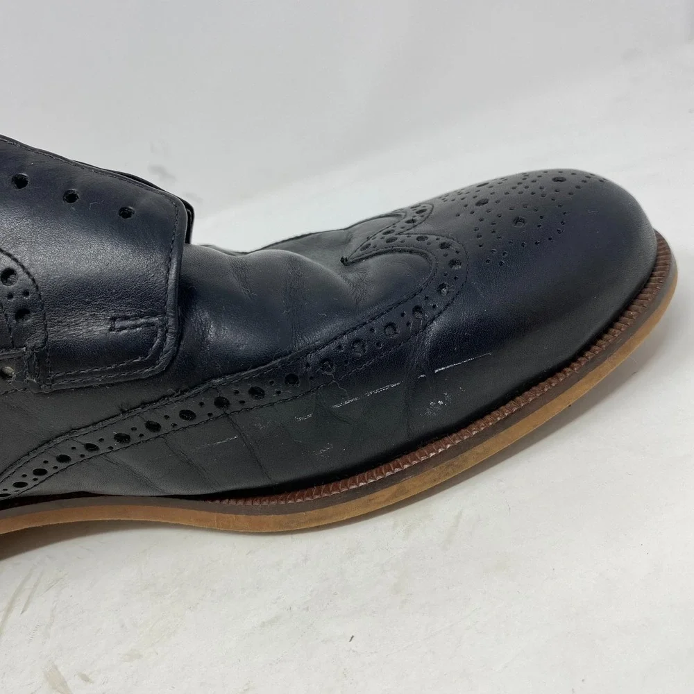 Cole Haan product pair